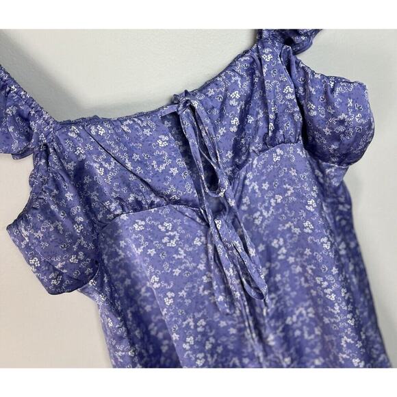 Zara Purple Floral Flutter Sleeve Mini Dress Satin Size Medium Women’s - Picture 6 of 9